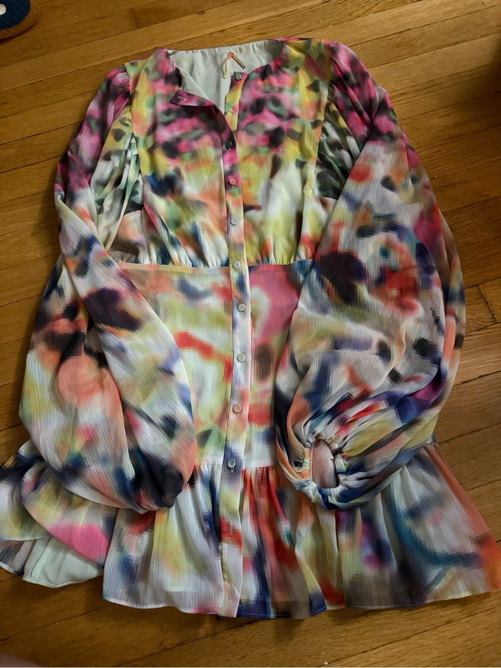 Alexis Multicolor Peplum Watercolor Print Puff-Sleeve Button-Front Top